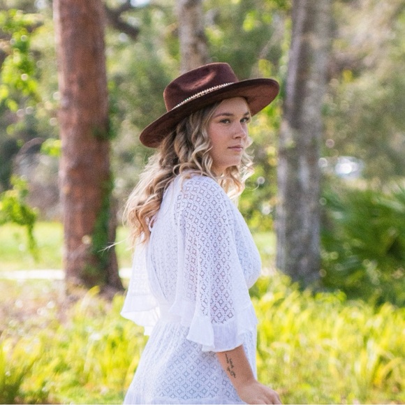 “Larison” brown began suede rancher hat with bling